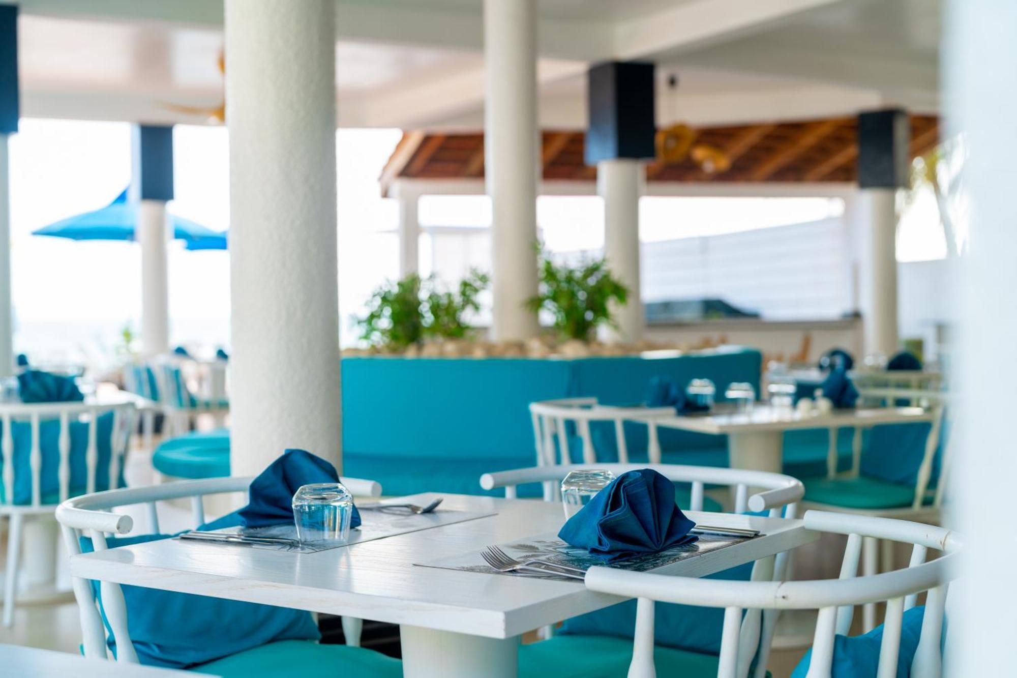 Hotel Africa Queen Somone Bagian luar foto