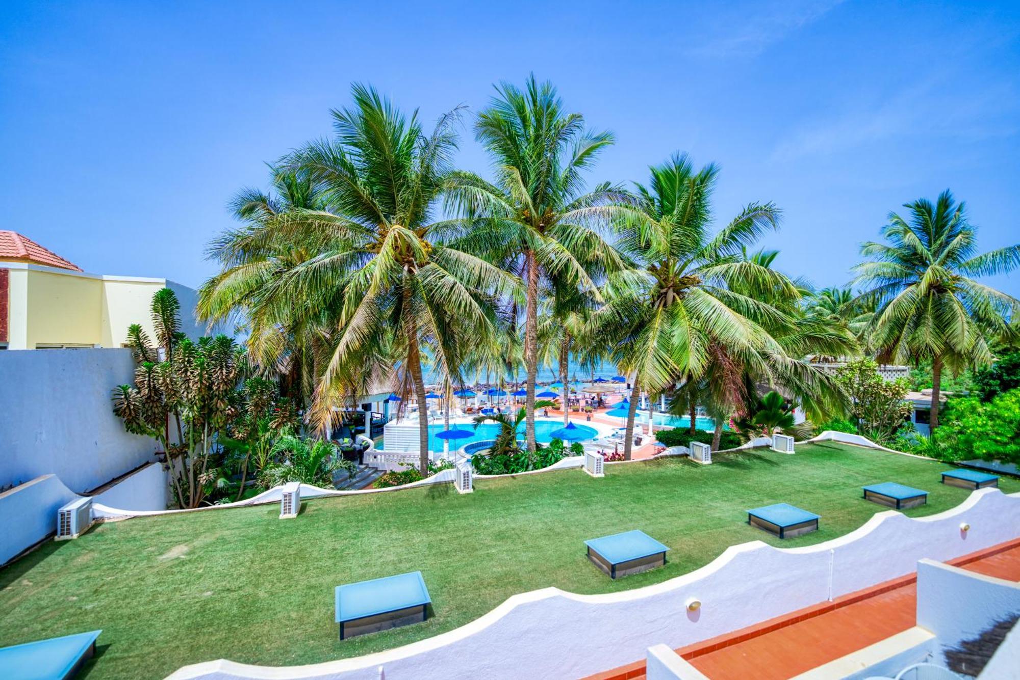 Hotel Africa Queen Somone Bagian luar foto