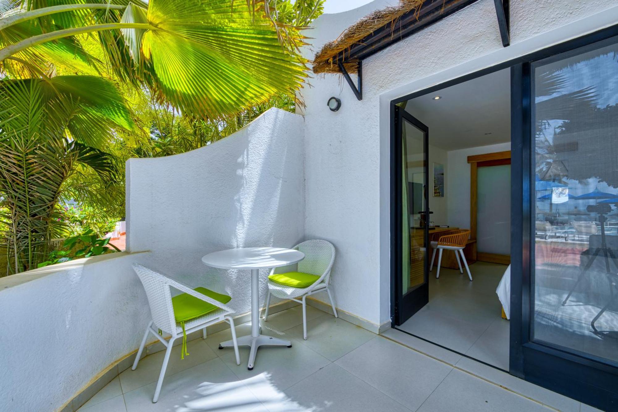Hotel Africa Queen Somone Bagian luar foto
